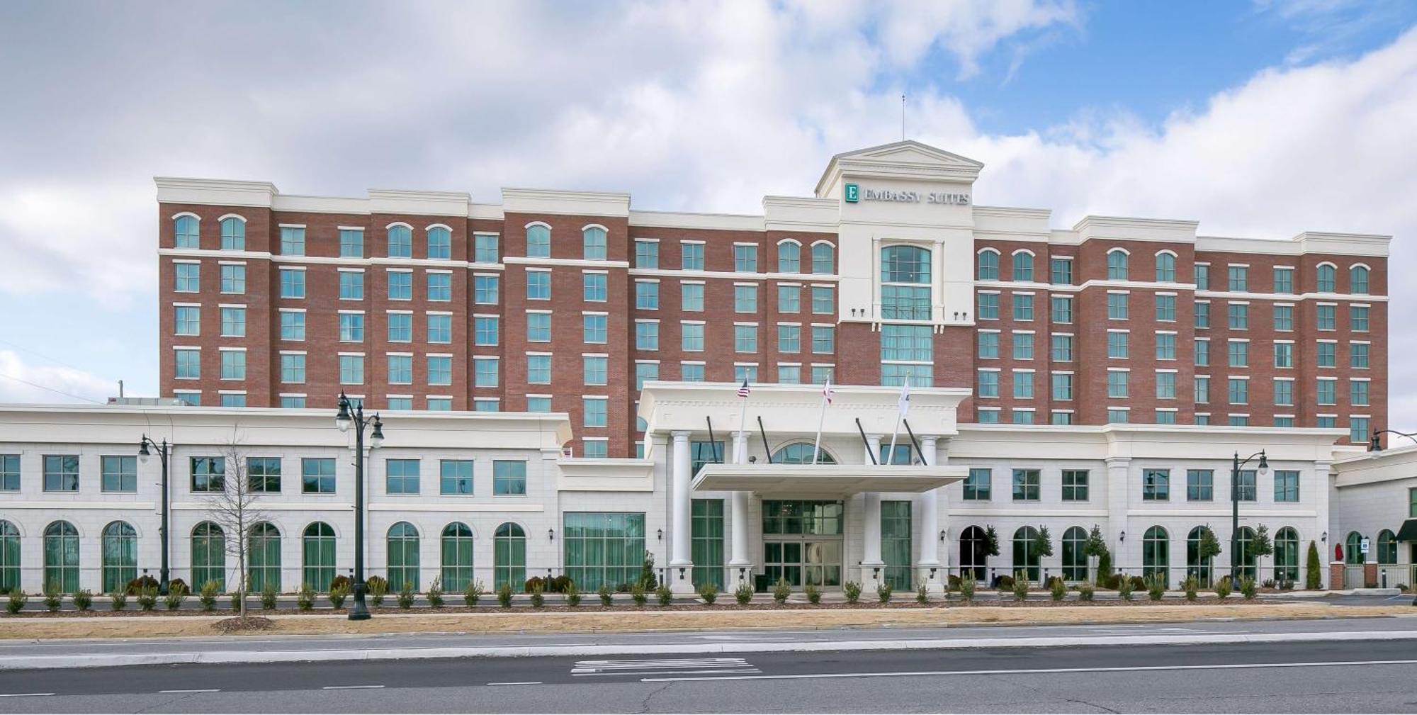 Embassy Suites By Hilton Tuscaloosa Alabama Downtown Exterior photo